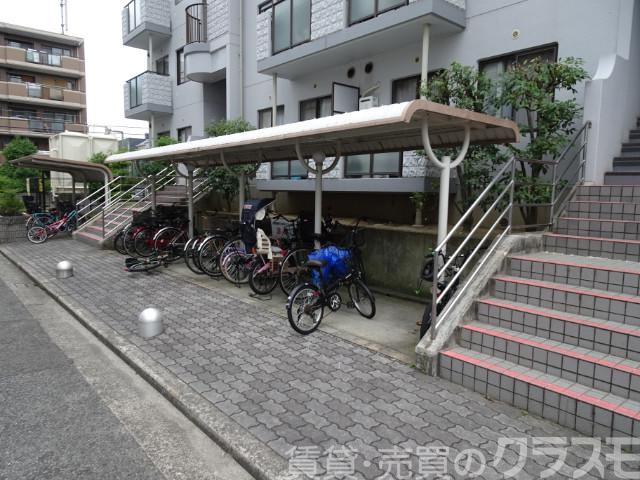その他共有部分　屋根付き駐輪場
