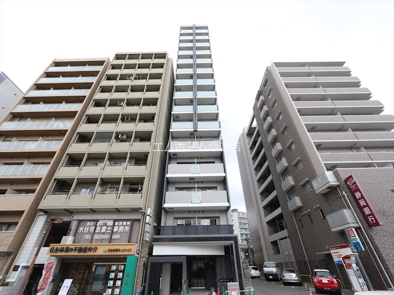 建物外観　外観　オートロック　宅配ＢＯＸ　防犯カメラ