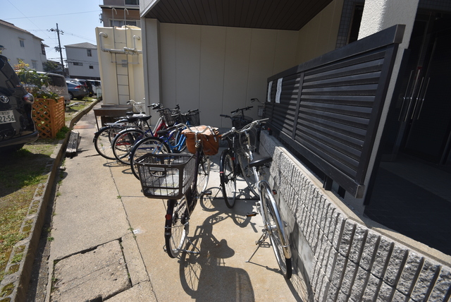 駐車場　駐輪場