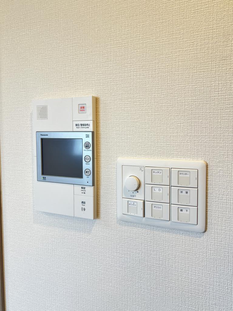 セキュリティ　オートロックとモニタ付インタホンでセキュリティも安心です