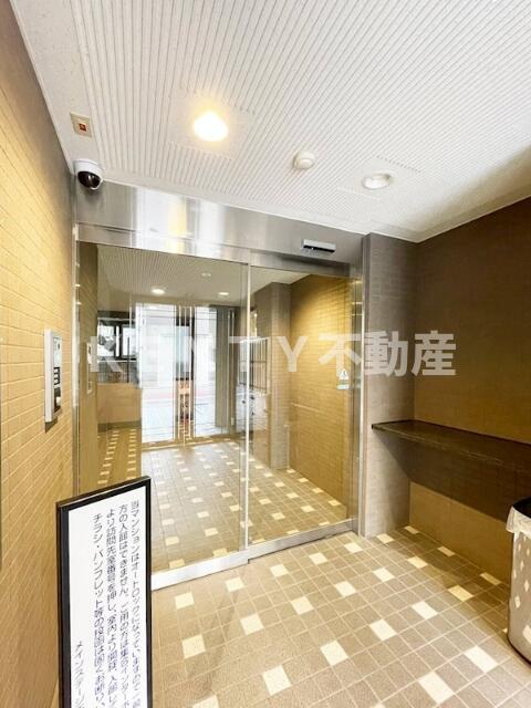 ロビー　建物の内部です