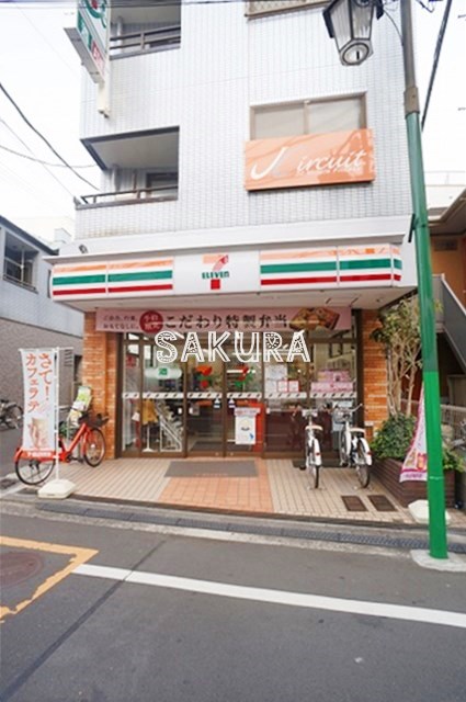 コンビニ　セブンイレブン妙蓮寺駅前店（コンビニ）まで529m