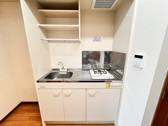 キッチン　※別部屋の写真です