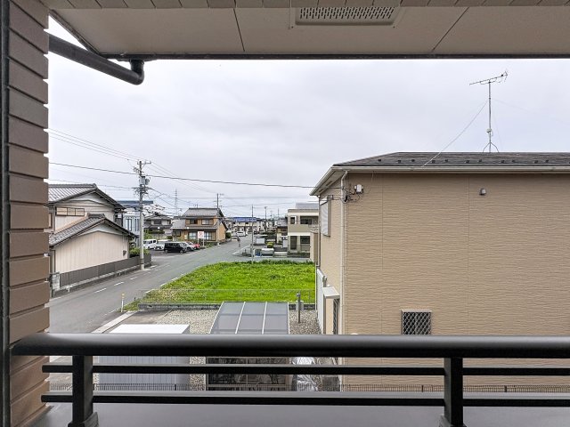 眺望　掲載写真は同型モデルを掲載しており実際のお部屋と仕様等が異な