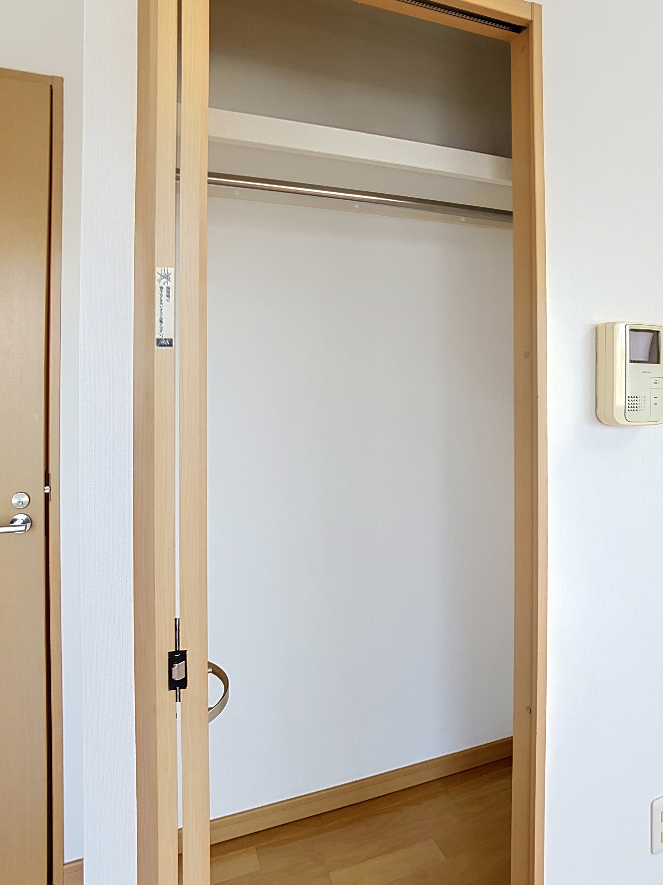 収納　奥行きのあるクローゼット