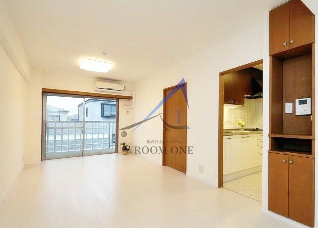 居室・リビング　洋室のお部屋です。