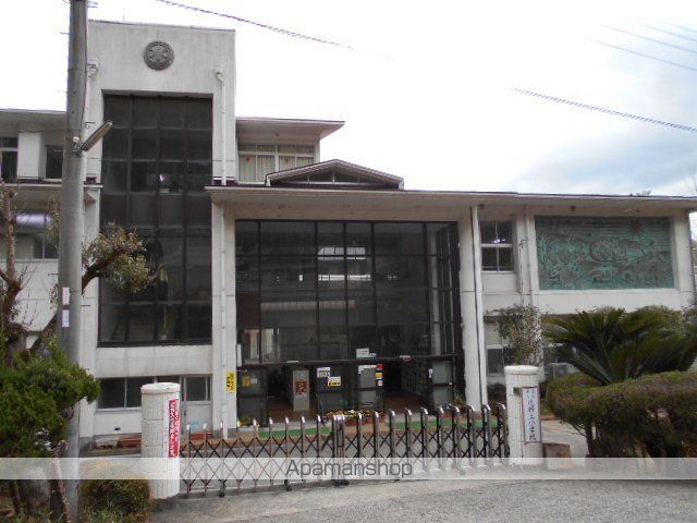 小学校　北野上小学校様（小学校）まで2200m