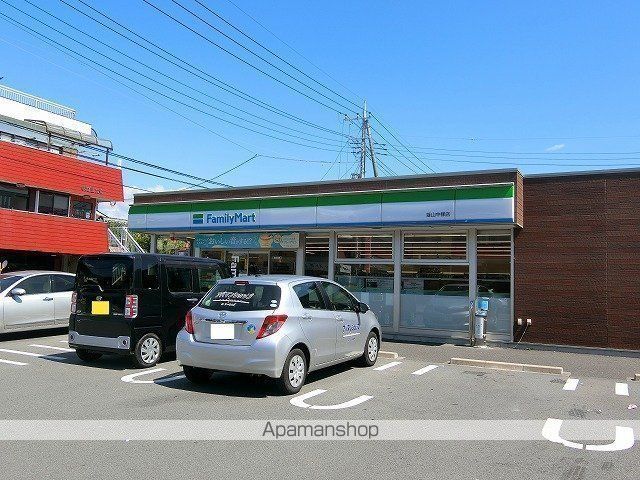コンビニ　ファミリーマート韮山中條店（コンビニ）まで1117m
