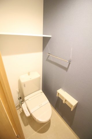 トイレ　※同タイプ室内写真