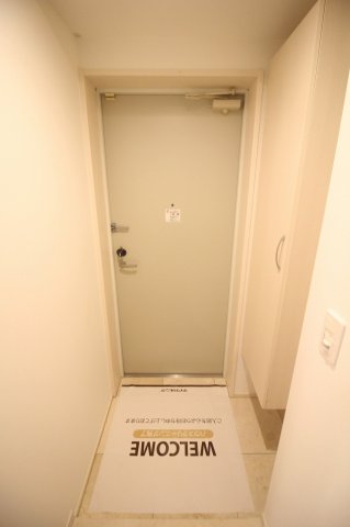 玄関　※同タイプ室内写真
