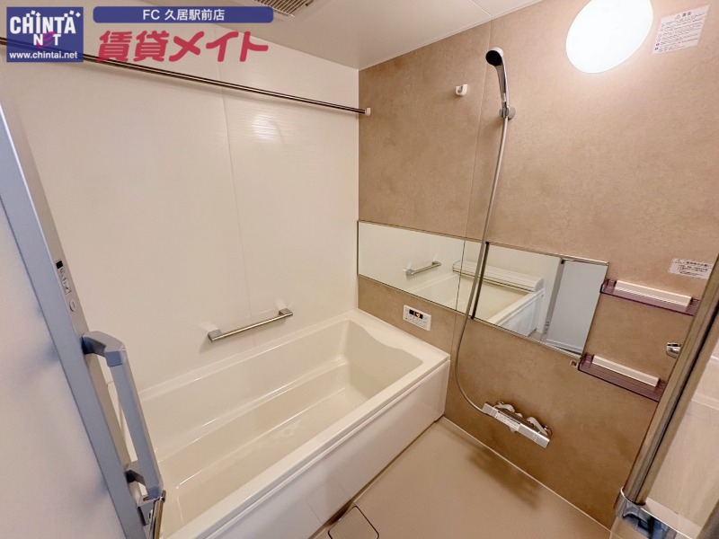 バス・シャワールーム　同型タイプ画像