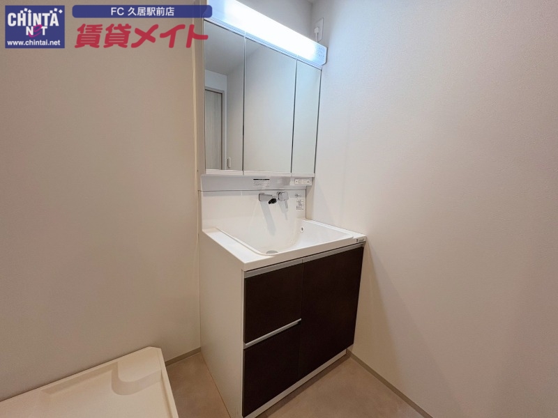 洗面設備　同型タイプ画像