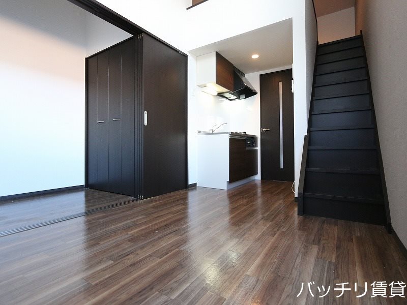 居室・リビング　＊画像は別部屋の為イメージ、現状を優先いたします