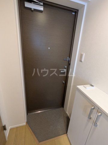 モント方南町の玄関写真