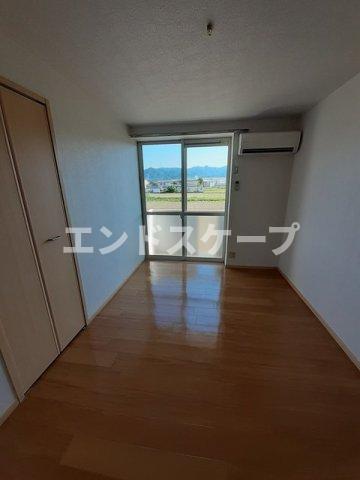 居室・リビング　高崎、前橋のお部屋探しはエンドスケープまで！お客様の理想お聞