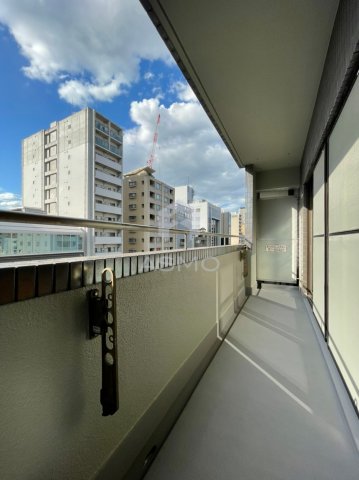 バルコニー　同マンション別部屋　参考写真