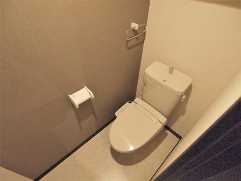 トイレ　シャワー付トイレ