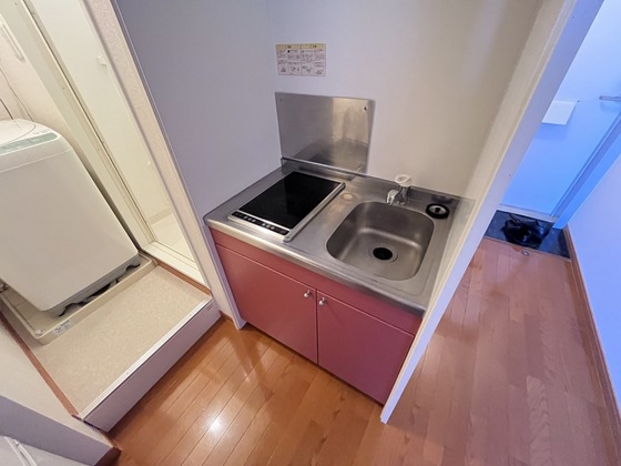 キッチン　※別部屋の写真です