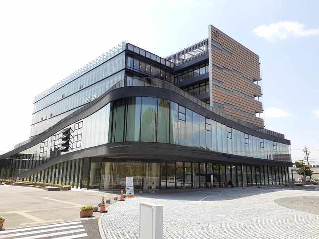 役所　小牧市役所（役所）まで650m