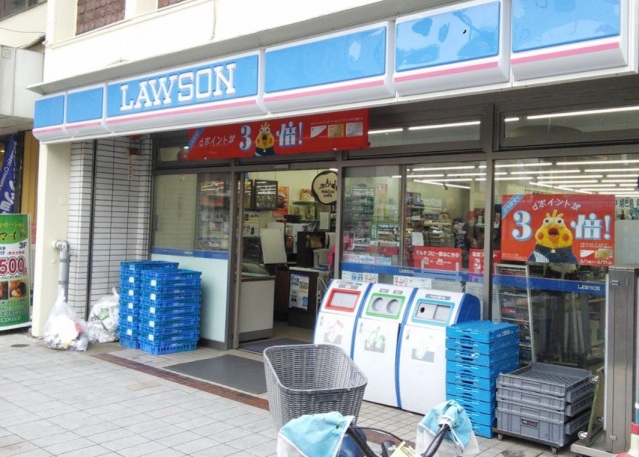 コンビニ　ローソン新城駅前店（コンビニ）まで117m