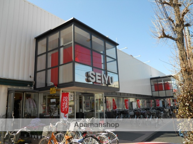 スーパー　西友関町店（スーパー）まで566m
