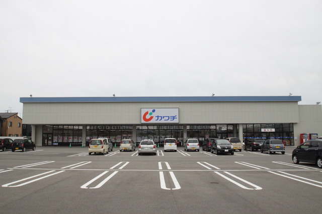 ドラックストア　カワチ薬品新発田店（ドラッグストア）まで604m