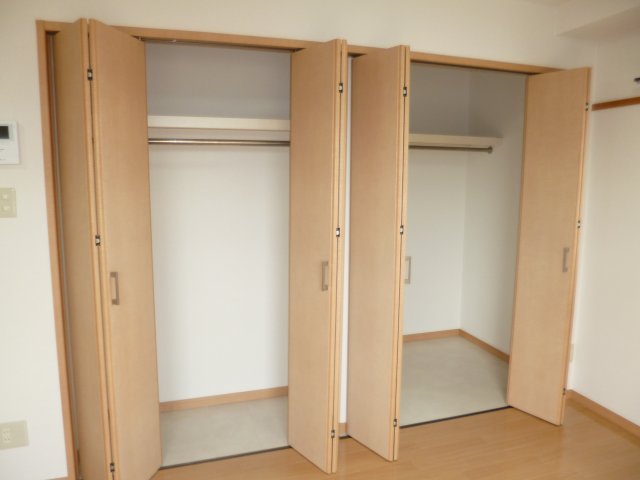収納　クローゼット