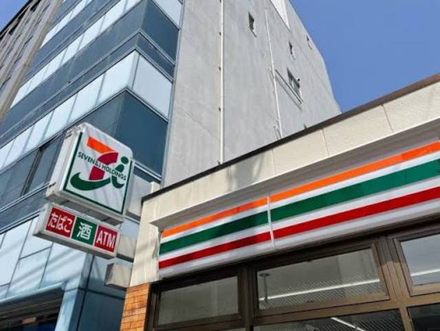 コンビニ　セブンイレブン大阪上本町2丁目店（コンビニ）まで114m