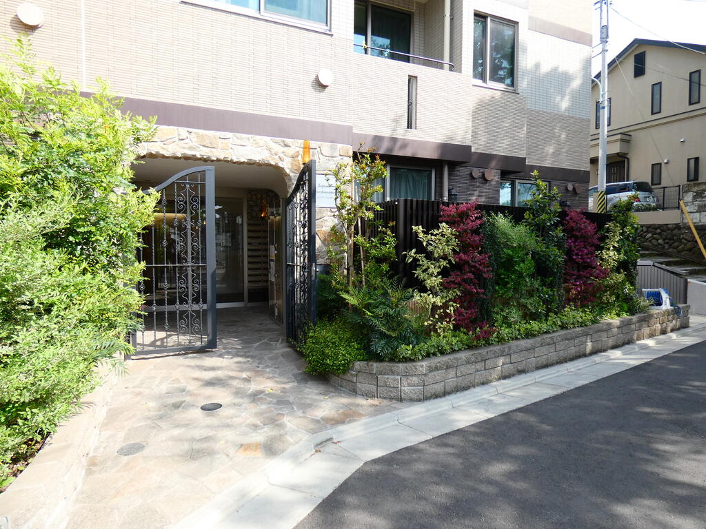 エントランス　エントランス