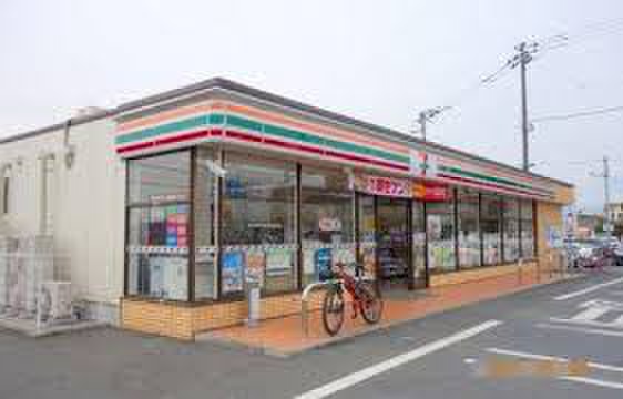 コンビニ　セブンイレブン　秋川駅東口店（コンビニ）まで189m