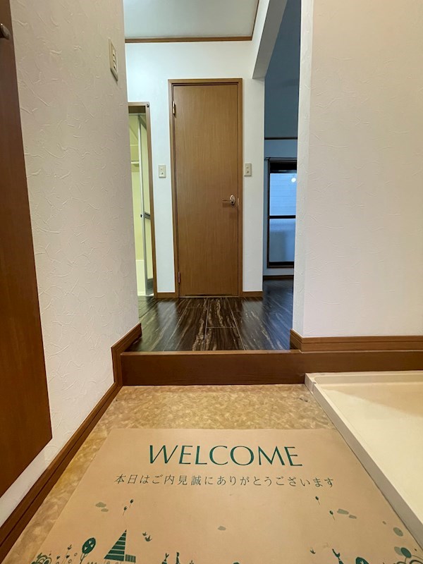 玄関　きれいな玄関です