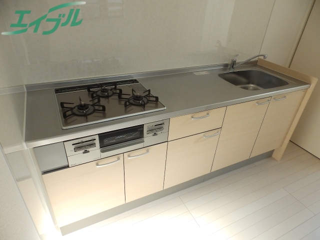 キッチン　※同型別部屋のお写真になります。