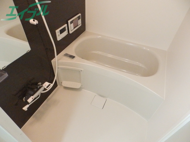 バス・シャワールーム　※同型別部屋のお写真になります。