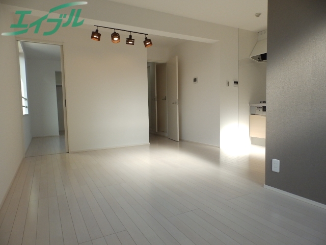 居室・リビング　※同型別部屋のお写真になります。
