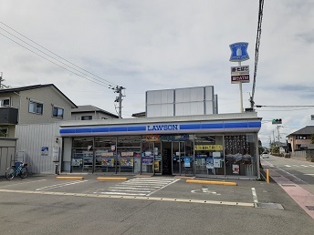 コンビニ　ローソン合志菊南店（コンビニ）まで460m