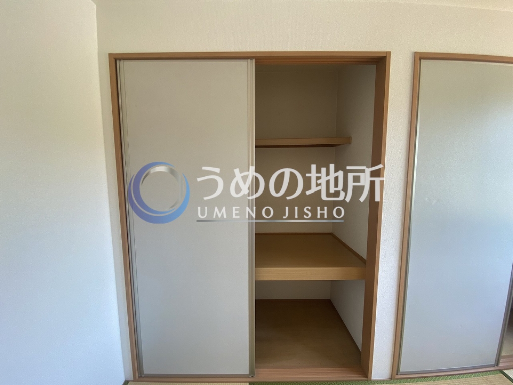 収納　和室押入２