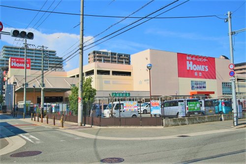 ホームセンター　島忠HOMES(島忠ホームズ) 鶴見店（ホームセンター）まで475m