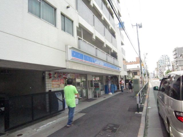 コンビニ　ローソン（コンビニ）まで400m