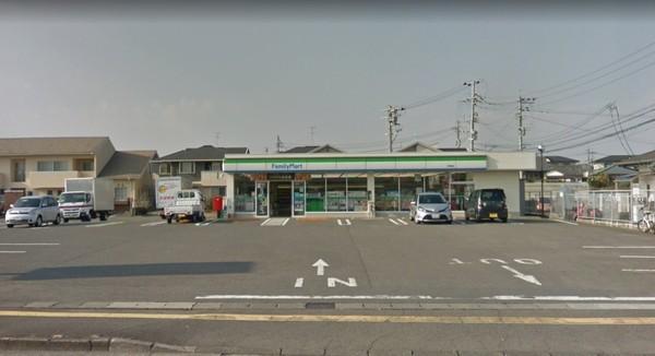 コンビニ　ファミリーマート天神前店（コンビニ）まで758m