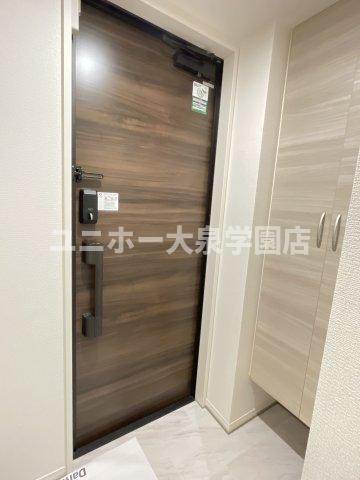 セレスティア南田中の玄関写真