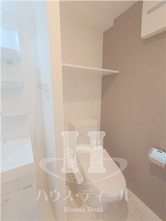 トイレ　別号室参考写真です