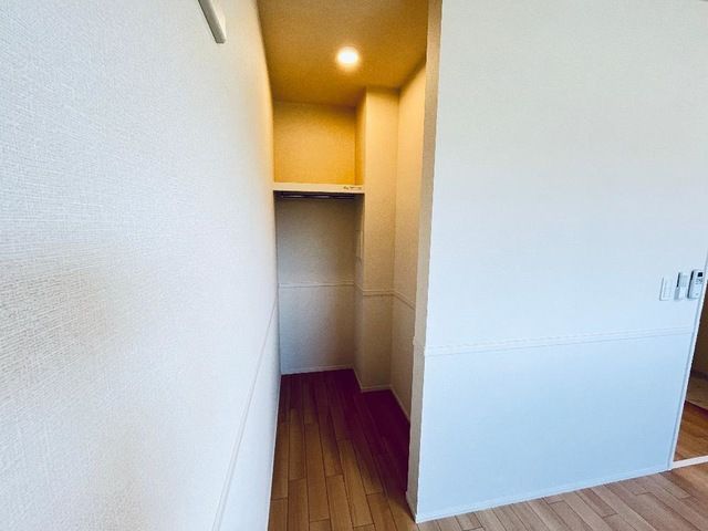 玄関　（イメージ）