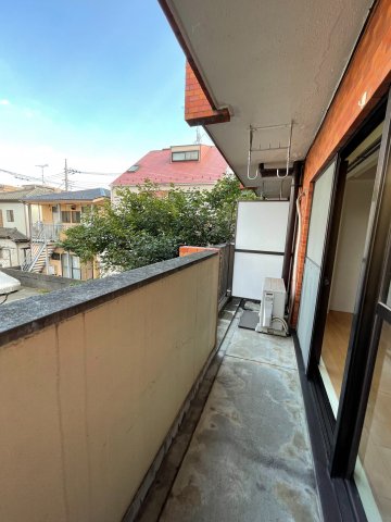 バルコニー　※別号室参考写真です