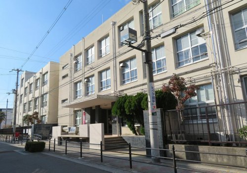 小学校　北田辺小学校（小学校）まで370m