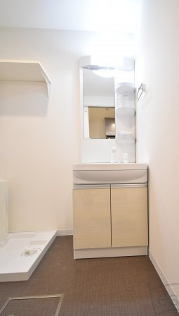 洗面設備　同仕様