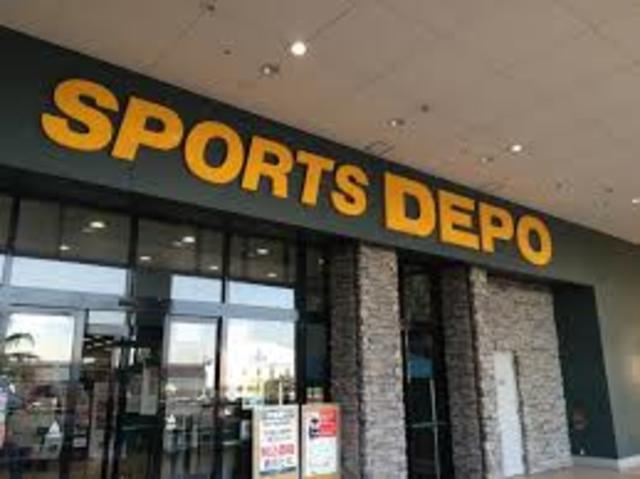 ショッピングセンター　スポーツデポ尼崎道意店（ショッピングセンター）まで465m