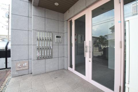 セキュリティ　オートロック完備