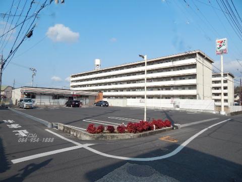 その他　セブンイレブン福山本庄町中4丁目店（その他）まで587m