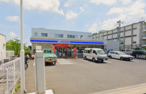 コンビニ　ローソン 荒川町屋一丁目店（コンビニ）まで190m