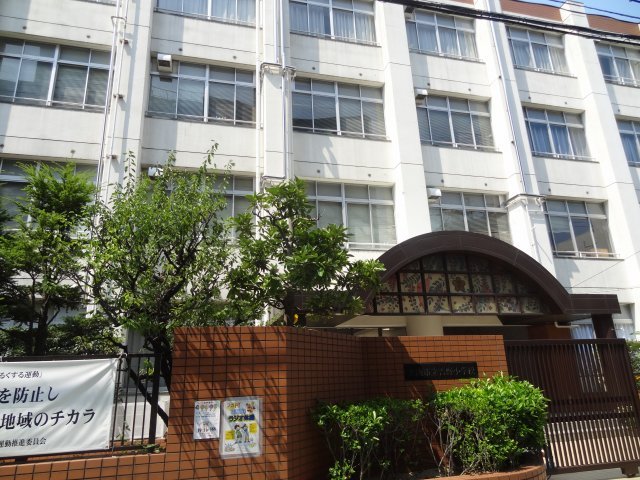 小学校　大阪市立吉野小学校（小学校）まで49m